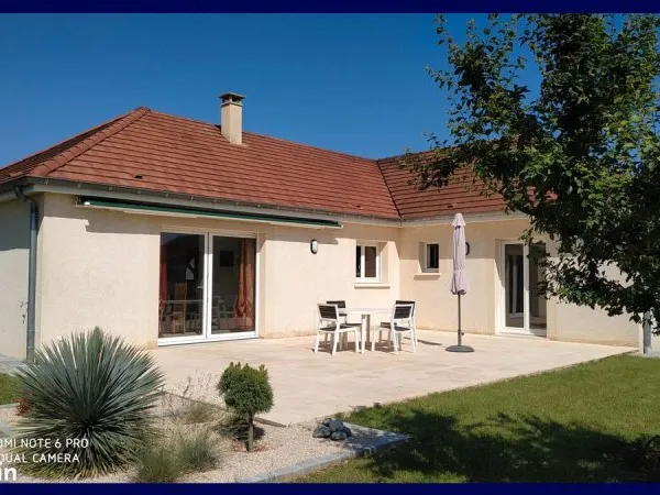 Maison de Plain-Pied - 152 m² - 7 pièces
