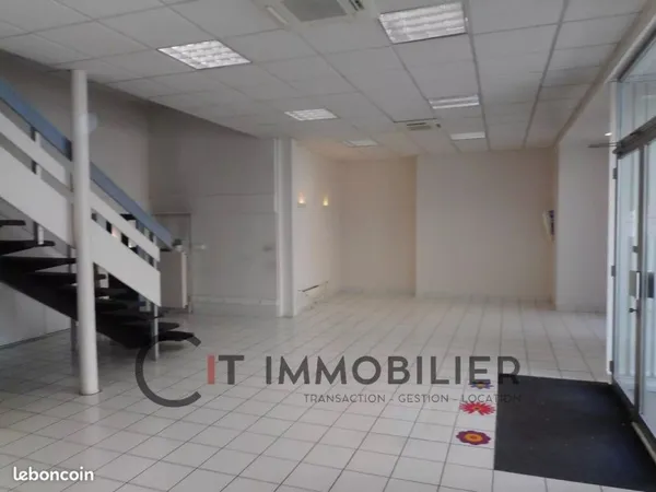 Local commercial 170 m² La Tour-du-Pin