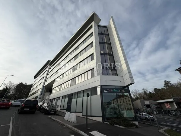 BUREAUX à LOUER
