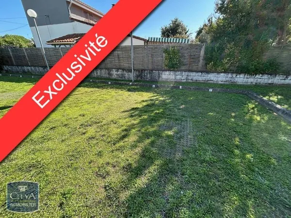Stationnement Location Royan   12500€