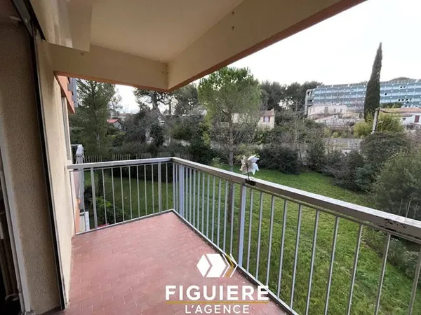 Appartement 1 pièce 27 m²