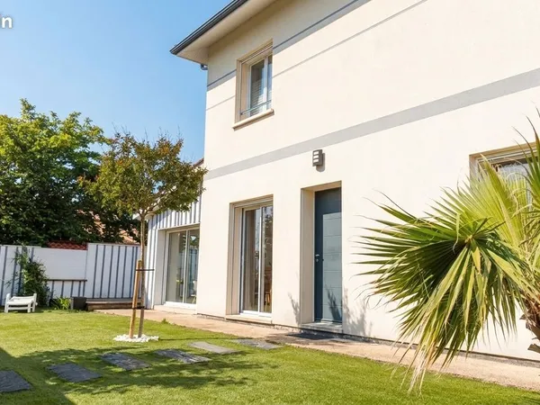 Maison 148 m2 meublée -Biganos