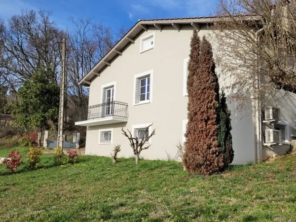 A vendre Maison Montauban (82) de type 4 avec garage , jardin et piscine