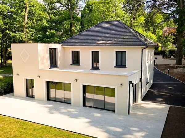 Maison 5 pièces 180 m²