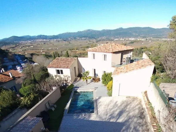 Maison contemporaine 7 pièces