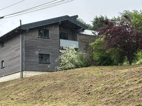 Vosges - Grand chalet récent contemporain