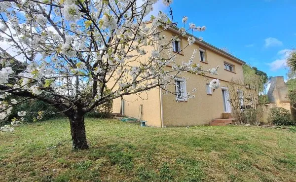 Maison 7 pièces 187 m²