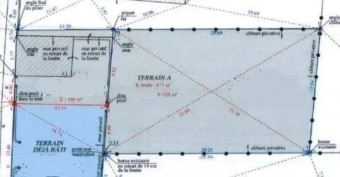 Terrain à bâtir de 530 m2 au prix de 85000 € à MARENNES.