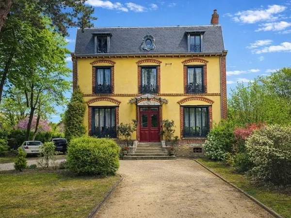 Maison 7 pièces 175 m²