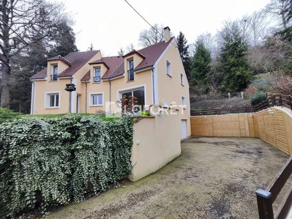 Maison 8 pièces 182 m²
