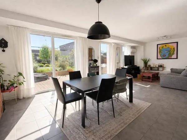 Appartement 4 pièces 95 m²