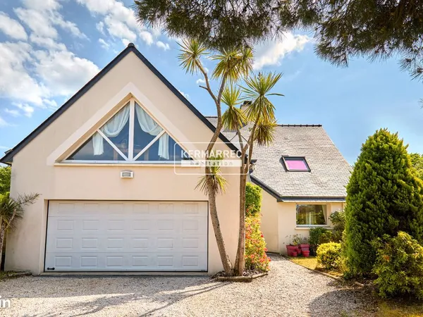 Maison 8 pièces 205 m²