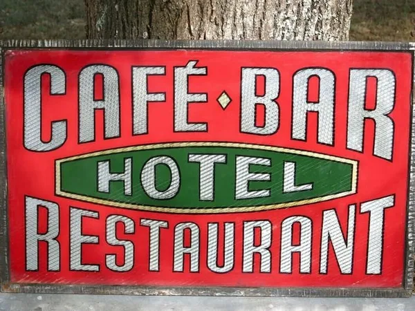 73210 Fonds de commerce Hotel restaurant bar 723m² 15 chambres et terrasses
