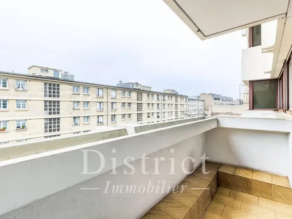 Félix Faure - 6/7 pièces 150m². Etage élevé, balcon et parking!