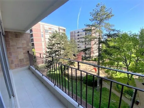 Appartement 4 pièces 80 m²