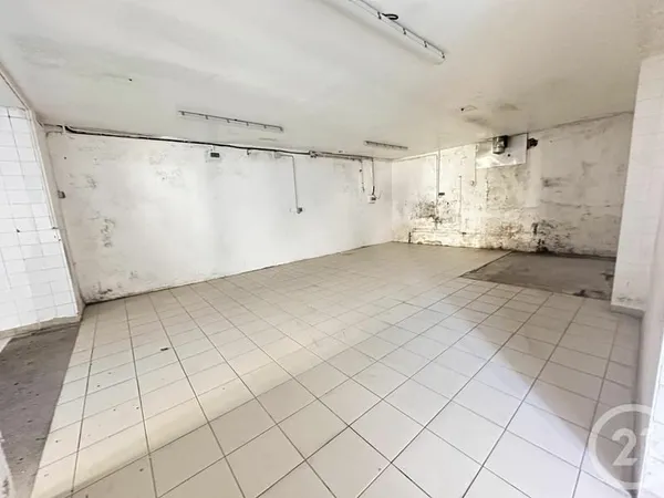 Parking 70 m²