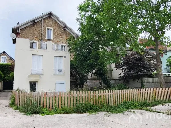 Immeuble de rapport 210m2- Opportunité pour investisseurs