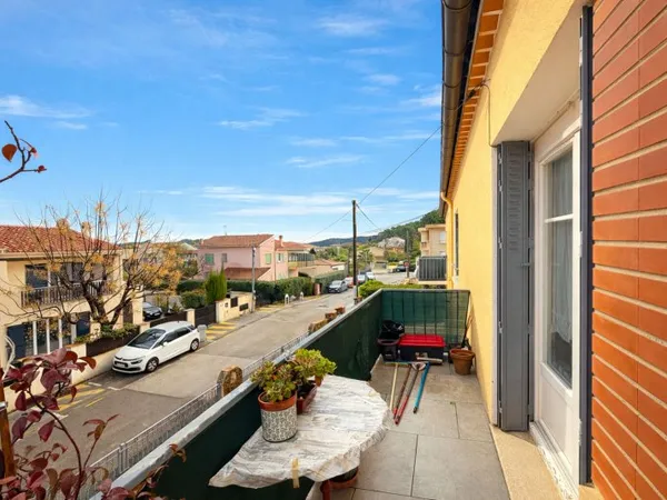 Appartement Le Pradet 3 pièce(s) 62.53m2 - Proche du Centre-ville et des plages