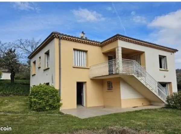 Villa en Ardèche - Village de caractère, calme et nature