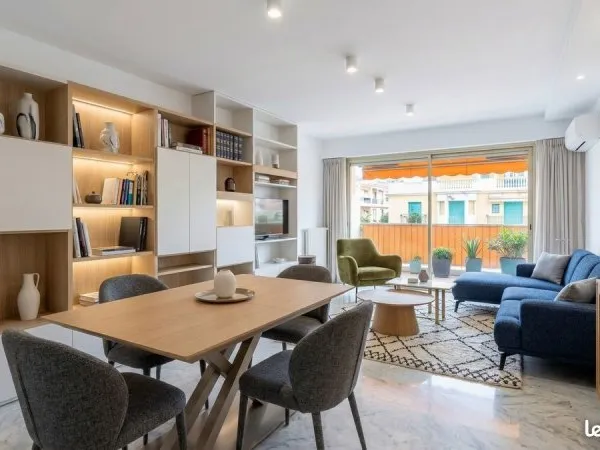 Appartement 3 pièces traversant avec terrasse et balcon (garage en sus)