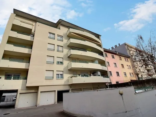 Appartement 4 pièce(s) 191.04 m2