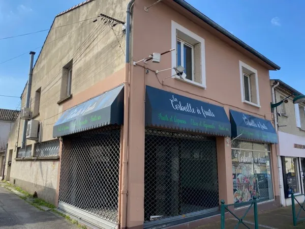 Immeuble de rapport 260 m²