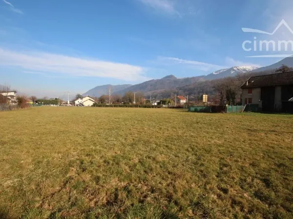 Terrain en individuel 1332 m²