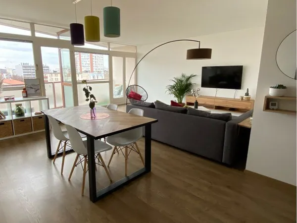 Appartement meublé 75m2 avec vue