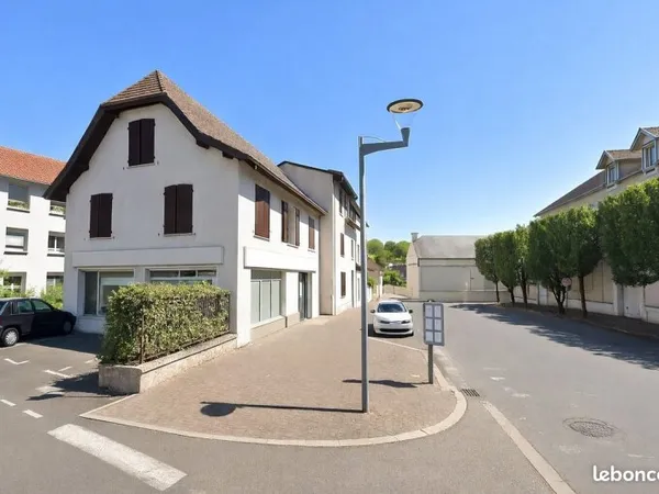 Local commercial 190 m² Billère