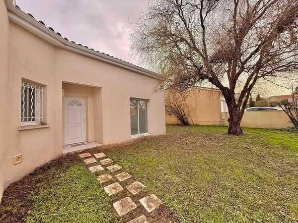 Maison de plain-pied 4 pièces 121 m²
