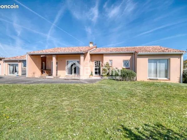 Maison 6 pièces 180 m²