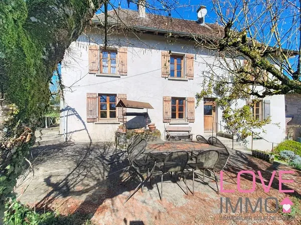 Grande maison de 189 m2 au calme