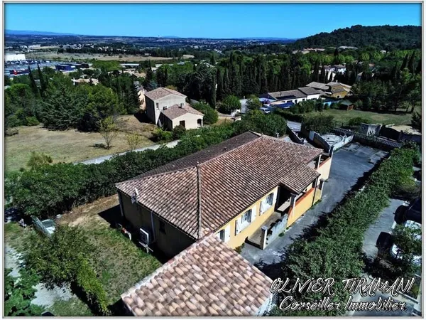 Villa 5 pièces 138 m²
