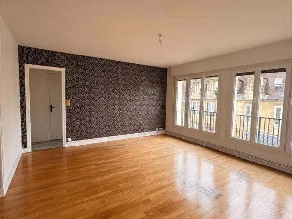 Appartement 4 pièces - Centre-ville