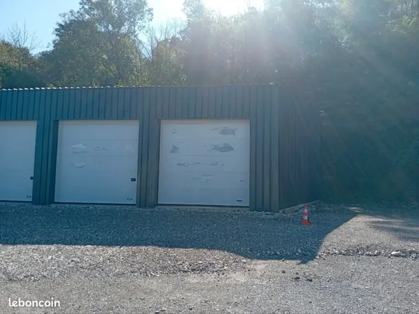 Box de stockage XXL de 70m2