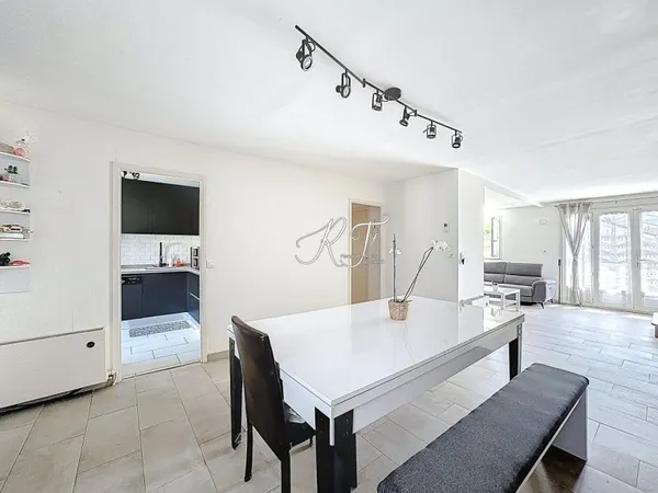 Maison familiale proche de toutes commodités