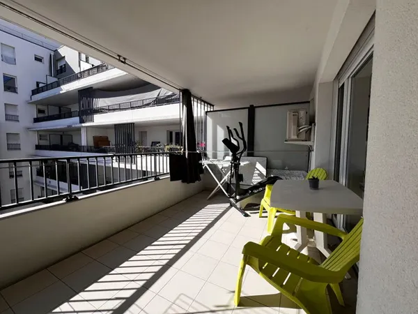 Appartement 4 pièces 77 m²