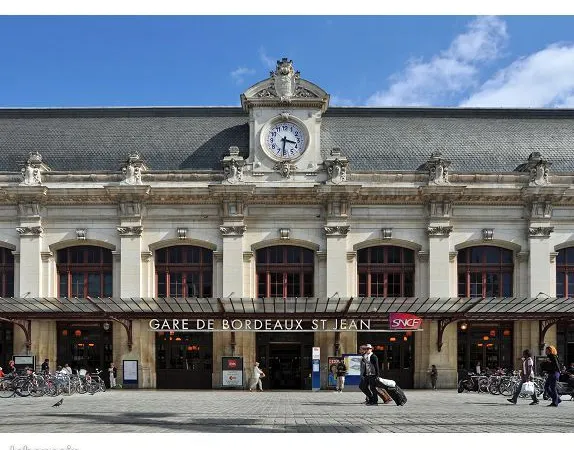 Restauration 37 m² BORDEAUX