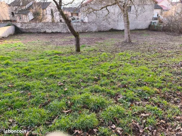 Terrain constructible 800m2
