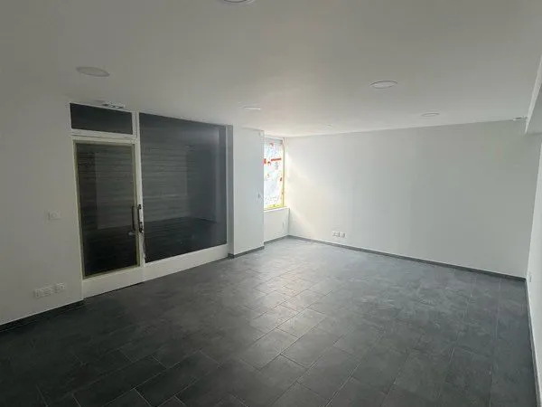 Local commercial neuf 50m2