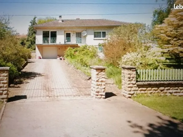 MAISON 101 m2 par niveau et Terrain Constructibe 2 600 M2