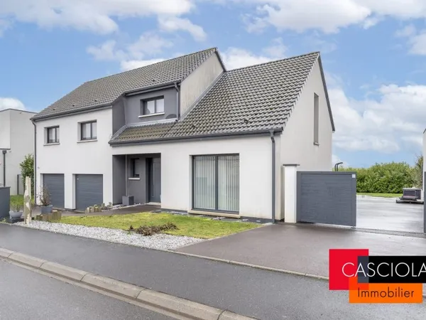 AUGNY - Maison contemporaine louée meublée avec jardin arboré