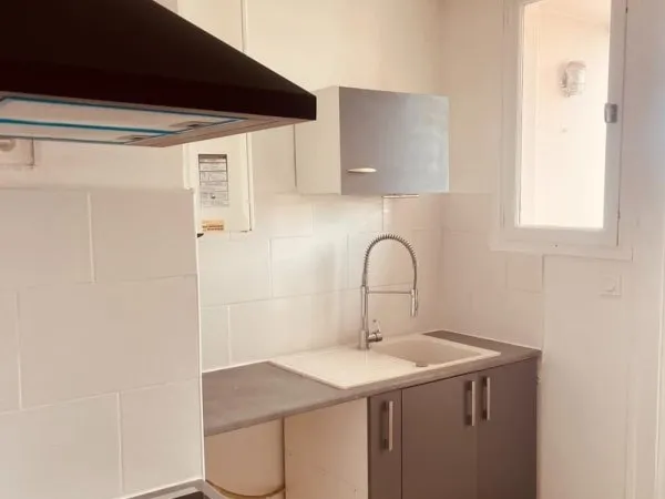 Appartement T3 lumineux avec loggia, parking et cave - Quartier Olivier