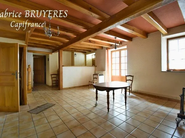 Maison à vendre VIAGER LIBRE USSEL (19)