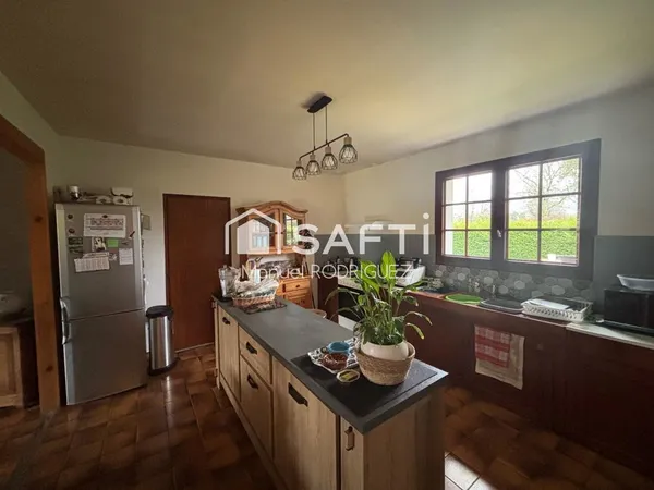 Charmante Maison, au coeur du village de Sore