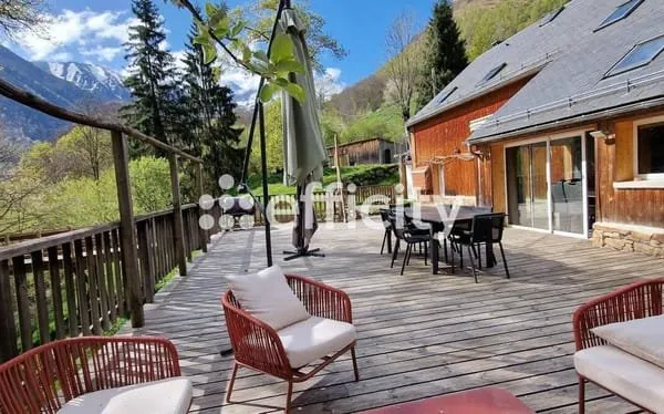 Immeuble 362 m²