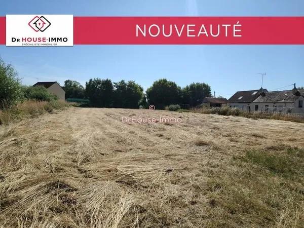 Terrain constructible 866 m² - Accès par allée commune - Saint Maurice Sur Fessard