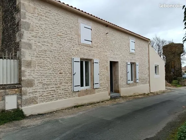 Maison de bourg rénovée