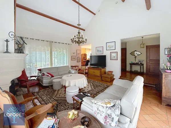 Maison Vente Maurepas 9p 200m² 670000€