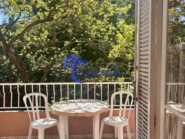 HYÈRES MAISON DE MAÎTRE | QUARTIER PRISÉ | 220 m2 | 2 APPARTEMENTS INDÉPENDANTS